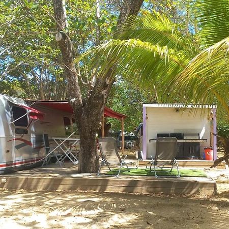 Airstream Paradise Bernard ภายนอก รูปภาพ